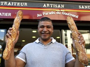 Ridha Khadher - photo (REUTERS-Charles Platiau) Ridha Khadher - photo (REUTERS-Charles Platiau)