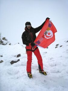 Ascension d'une nation | Photo : Tahar Manai