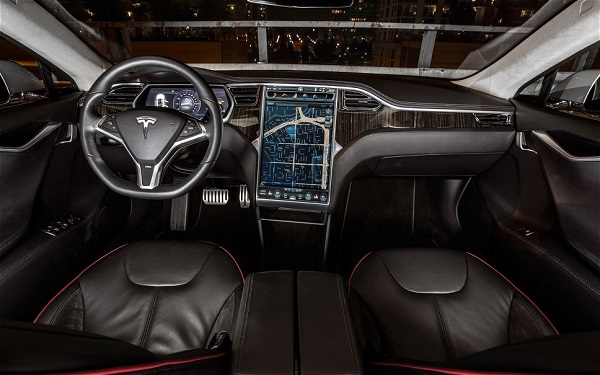 Tesla-Model-tableau-de-bord