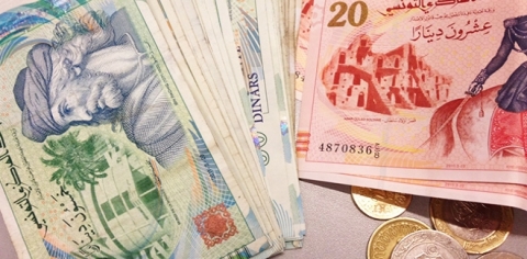 Une baisse historique du dinar tunisien face à l'euro et au dollar