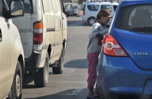 Enfants mendiants en Tunisie