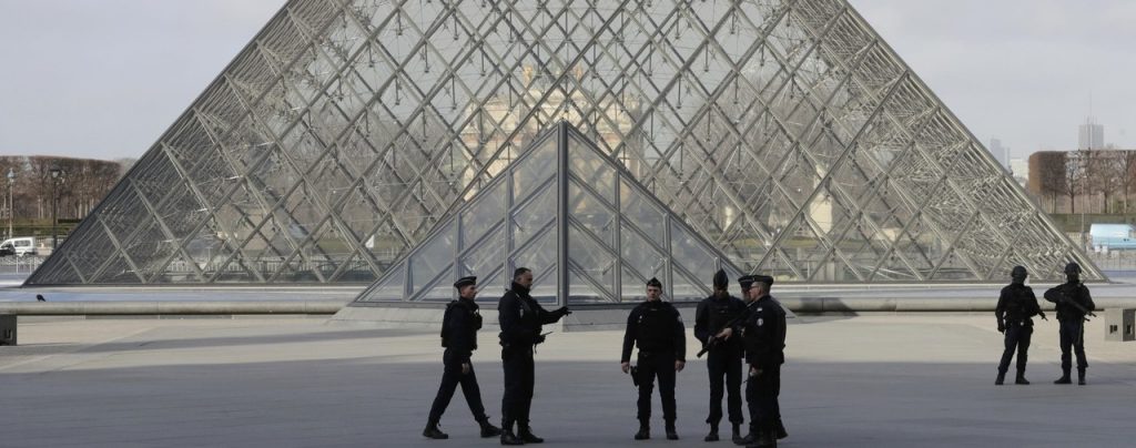 Louvre