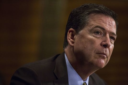 Le président américain Donald Trump limoge le directeur du FBI