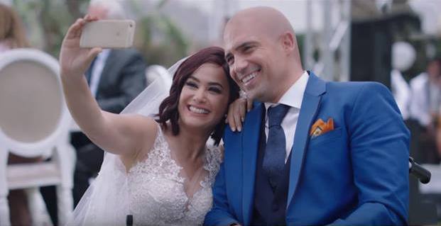 Dhafer L'Abidine et Hend Sabry dans le feuilleton Halawet El Donia