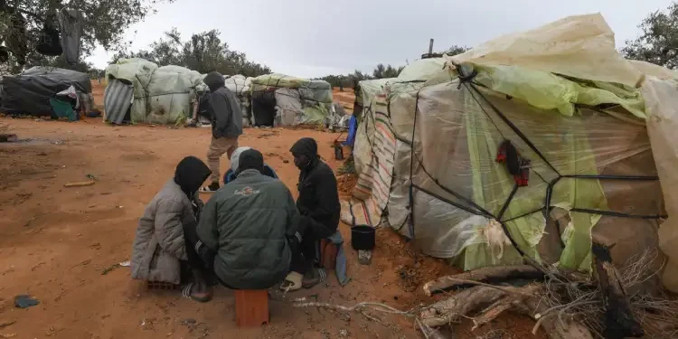 تونس: إزالة مخيمات مهاجرين غير نظاميين بصفاقس
