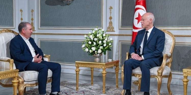 فحوى الاتصال بين الطبوبي ورئاسة الجمهورية