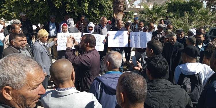 وصف فيها نائب ب'وراء البلايك' احتجاجات بالسبيية بسبب مكالمة منسوبة لوالي بن عروس