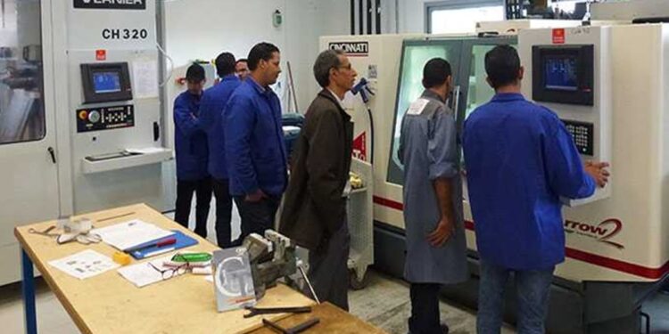 CREATOR: gd-jpeg v1.0 (using IJG JPEG v62), quality = 50