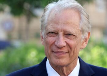Dominique de Villepin. 
Former Prime Minister Dominique de Villepin portrait at  85th anniversary of the Appeal of 18 June (Appeal of June 18th) ceremony  in Marseille, Southern France, on June 18, 2025.

Portrait de l ancien Premier ministre Dominique de Villepin lors de la ceremonie du 85e anniversaire de l Appel du 18 juin (Appel du 18 juin 1940) a Marseille, le mercredi 18 juin 2025.//ALAINROBERT_1Y8A9614/Credit:Alain ROBERT/SIPA/2506181545