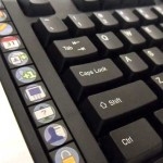 Lancement d'un clavier spécial Facebook