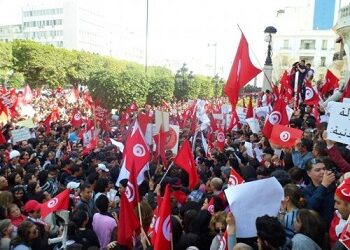 L'UGTT appelle à une manif sur l'Av Bourguiba... le gouvernement provisoire « legalize it » !