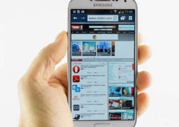 Tunisiana présente en exclusivité le Samsung Galaxy S4
