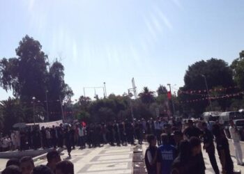 A l’ANC, les manifestants pris entre deux feux, celui des forces de l’ordre et des LPR