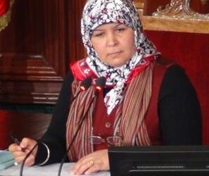 Blanche-Maherzia et ses sept "nains"