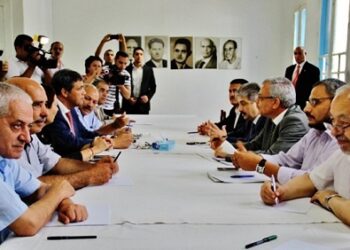 Le futur 1er ministre, ça ne sera ni Mestiri ni Ennaceur, selon Abdessatar Ben Moussa