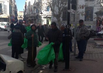 Les «bénévoles» de l’Environnement se mobilisent - Grande action de propreté dans les rues de Tunis