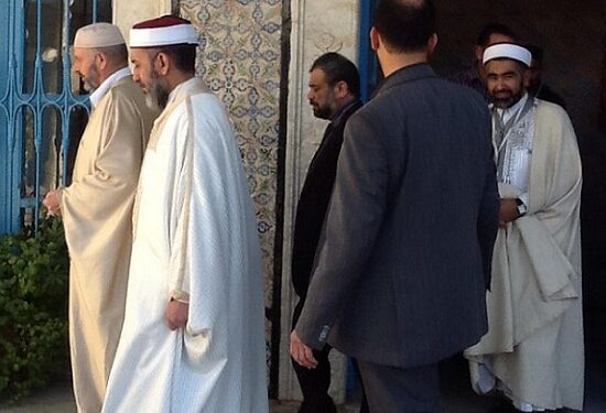 Le prédicateur Adel Almi s’invite à l’ANC… au grand dam des députés !