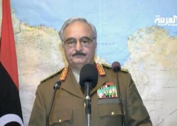 Libye - L’ex-chef d’État-major Khalifa Hafter en fuite vers la Tunisie ?