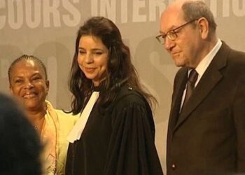Yasmine Attia, la jeune avocate gagnante d'un concours de plaidoiries en France, sera-t-elle déchue?