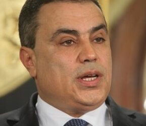 Après le Golfe, Jomaa file en France, en compagnie d'une délégation d'hommes d'affaires