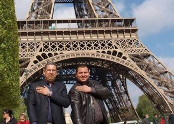 Rabii Abdi récidive - Quenelle sous la Tour Eiffel