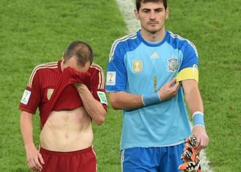 World Cup - Le Champion du monde espagnol tombe de son piédestal