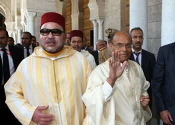 Mohamed VI à Carthage pour la prière du vendredi avec Moncef Marzouki