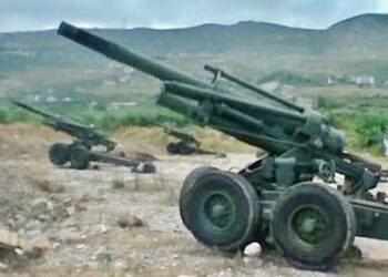 Kasserine - Pilonnage intensif du Djebel Selloum