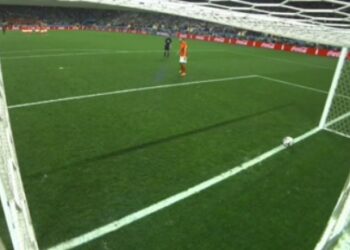 World Cup - Le penalty rat&eacute; de Vlaar aurait pu &ecirc;tre valid&eacute; par la goal-line technology
