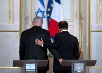 Boycott des partis de la c&eacute;r&eacute;monie fran&ccedil;aise du 14 Juillet : entre fougue et incertitude