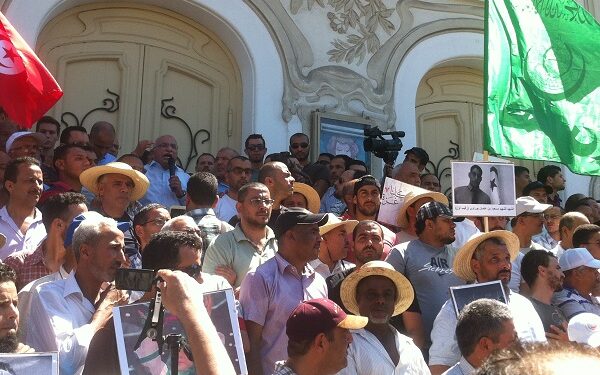 Ennahdha manifeste contre le terrorisme et Israël