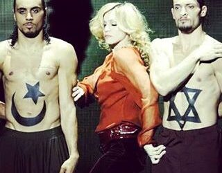 Madonna veut la paix entre Palestiniens et Isra&eacute;liens [Photo]