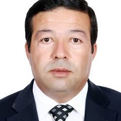 Élections présidentielles 2014 : Le magistrat Ali Chourabi dépose son dossier de candidature à l’ISIE