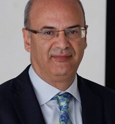 Hakim Ben Hammouda : Un congrès national sur la réforme fiscale sera organisé à Tunis début novembre