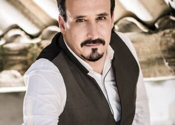 Interview avec Nejib Belkadhi, réalisateur de « 7 ½ », documentaire filmé du mois de janvier au 23 octobre 2011