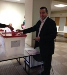 L&eacute;gislatives : Des Tunisiens en France en col&egrave;re "Nous n'avons pas pu voter !"
