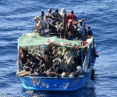 Arrestation de 63 personnes apr&egrave;s l'&eacute;chec d'une tentative d'&eacute;migration clandestine