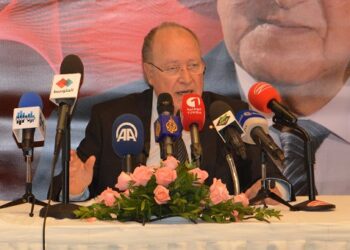 Mustapha Ben Ja&acirc;fer : "Je suis le seul candidat qui peut s&eacute;rieusement concurrencer B&eacute;ji Ca&iuml;d Essebsi"