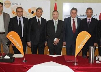 Orange signe un nouveau contrat de partenariat avec la Société de Transport du Sahel