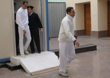 Egypte : Les fils Moubarak sortent de prison