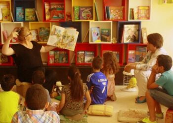 Passion du Libr'Ere : A Tunis, des artistes se mobilisent pour sauver une librairie