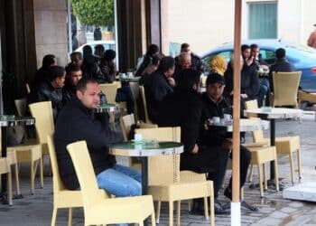 A Tunis, les caf&eacute;s, restaurants et bars &agrave; plein r&eacute;gime malgr&eacute; la gr&egrave;ve