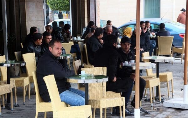 A Tunis, les caf&eacute;s, restaurants et bars &agrave; plein r&eacute;gime malgr&eacute; la gr&egrave;ve