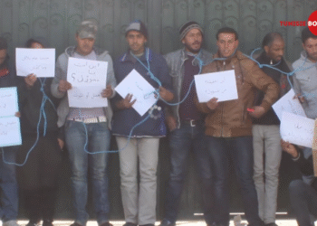 Gafsa : Sans salaire depuis un an, cinq ouvriers municipaux menacent de se suicider