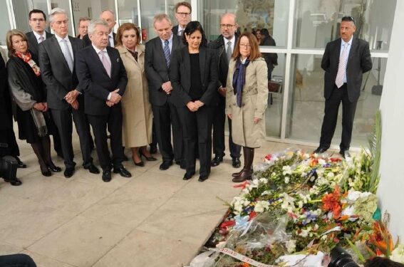Les ambassadeurs de l'UE en Tunisie rendent hommage aux victimes de l'attaque du Bardo