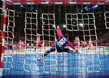 Handball (5&egrave;me J. play-off) : L'EST leader provisoire en attendant ESS-CA
