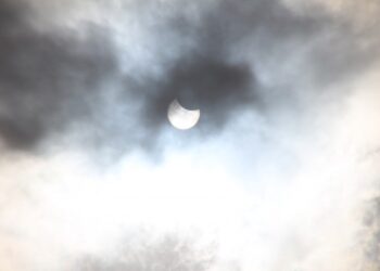 Tunis : Eclipse partielle du soleil ce vendredi 20 mars | Photos