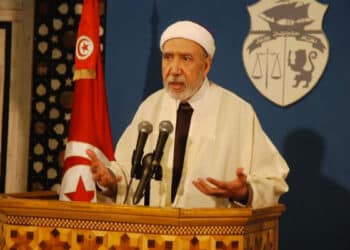 Selon la charia, il est permis d'interdire le niqab, affirme le ministre des Affaires religieuses