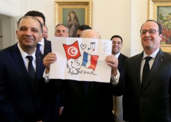 Un petit coeur "pour Béji" du caricaturiste français Plantu