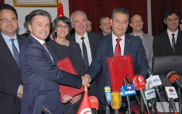 Sofrecom, filiale du groupe Orange, 1ère entreprise étrangère à signer la convention Smart Tunisia